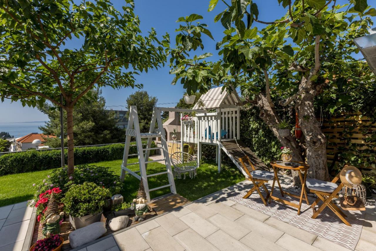 Villa Katess With Heated Pool Спліт Екстер'єр фото